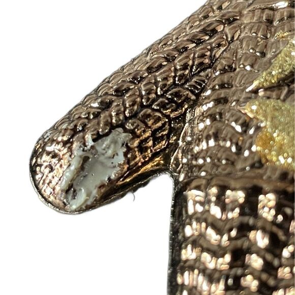 Ornaments Bundle of 4 Mitten Christmas Tree Ornaments (Bronze, Gold & Silver) - Picture 9 of 13